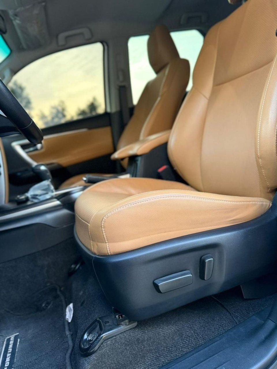 Car Image 2022 TOYOTA FORTUNER 