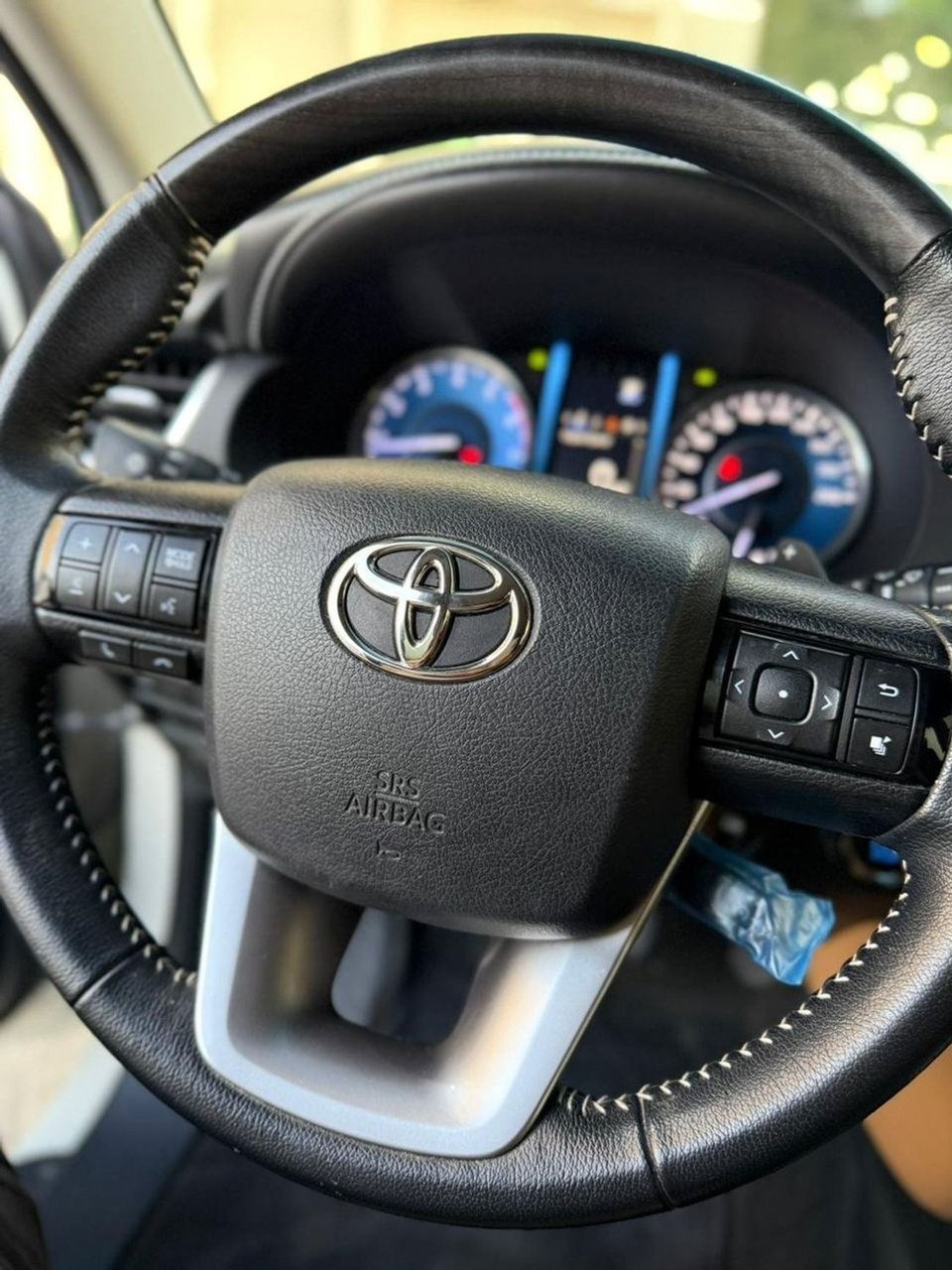 Car Image 2022 TOYOTA FORTUNER 