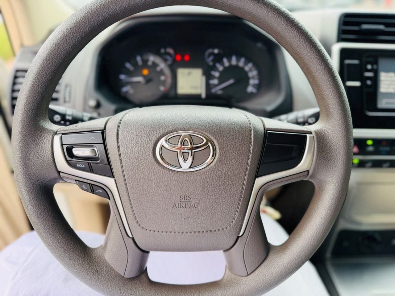 Car Image 2023 TOYOTA Prado 