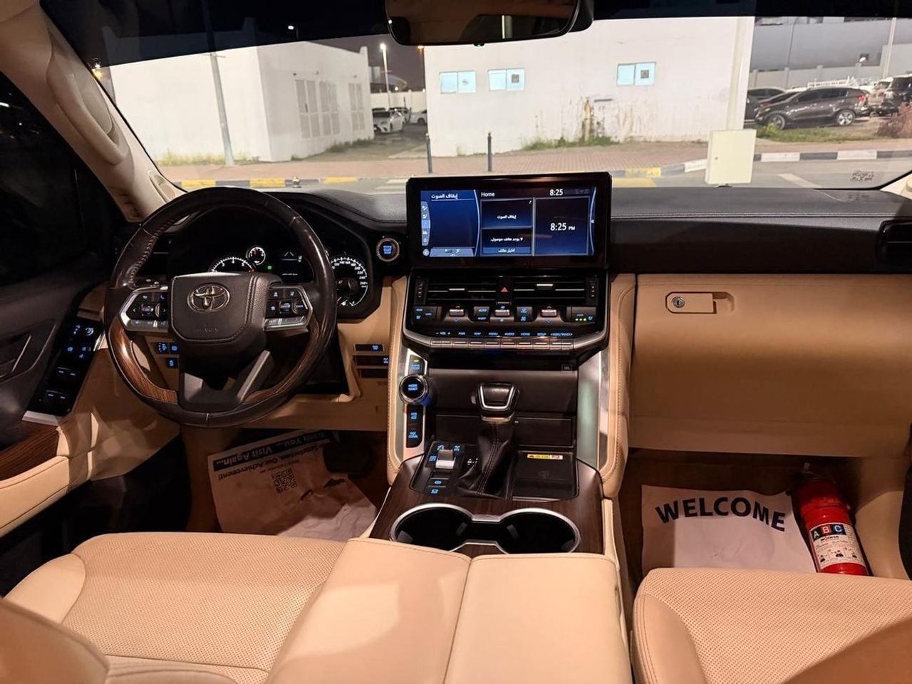 Car Image 2022 TOYOTA LAND CRUISER 