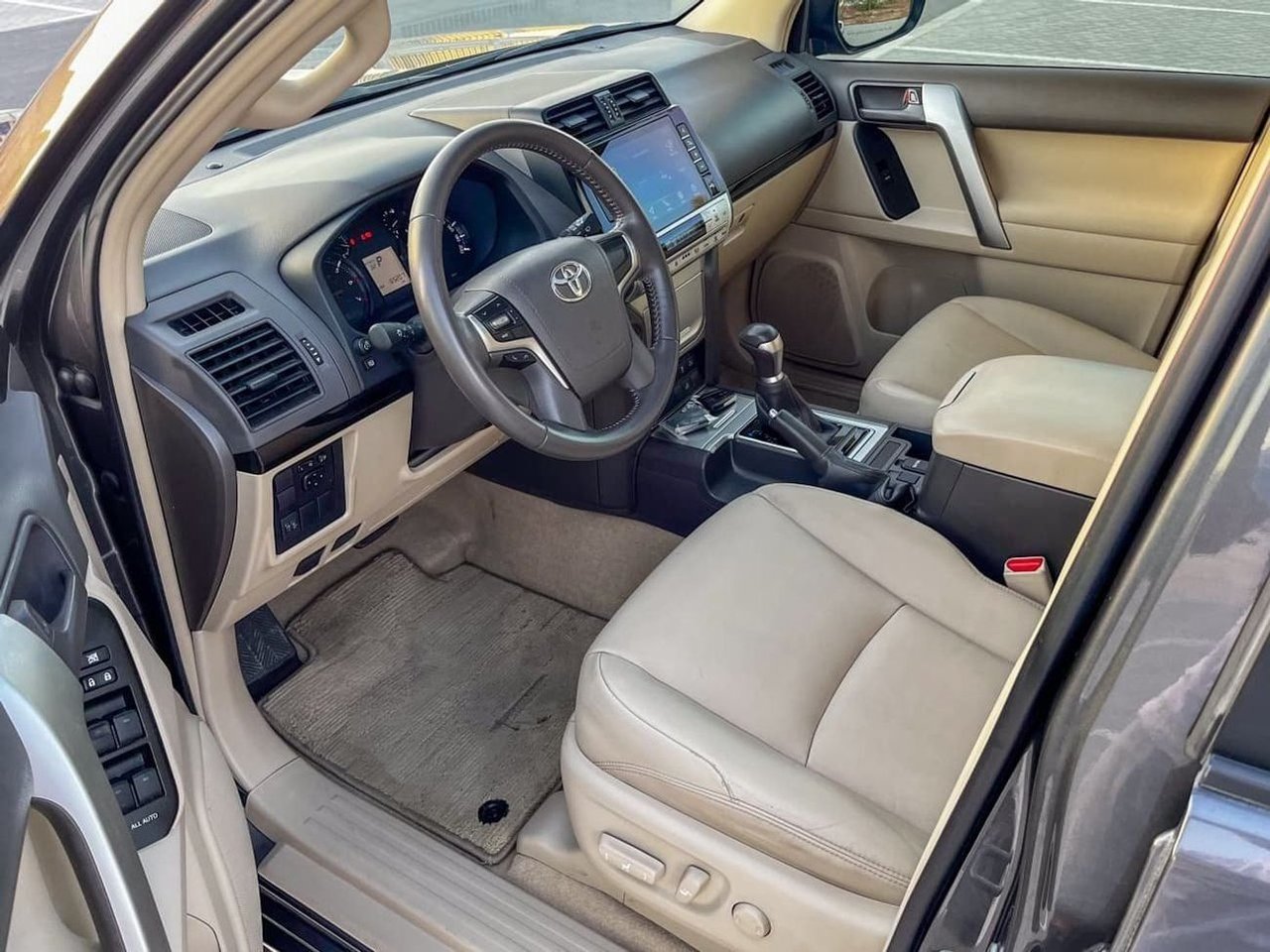 Car Image 2022 TOYOTA Prado 