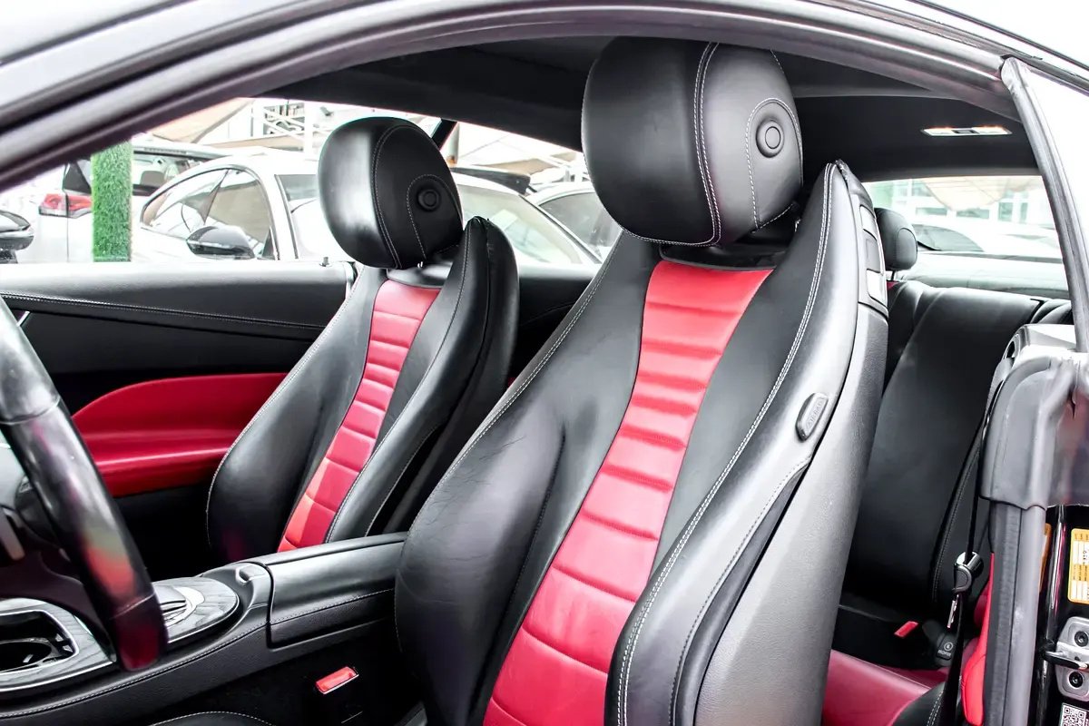 Car Image 2019 MERCEDES E Class 