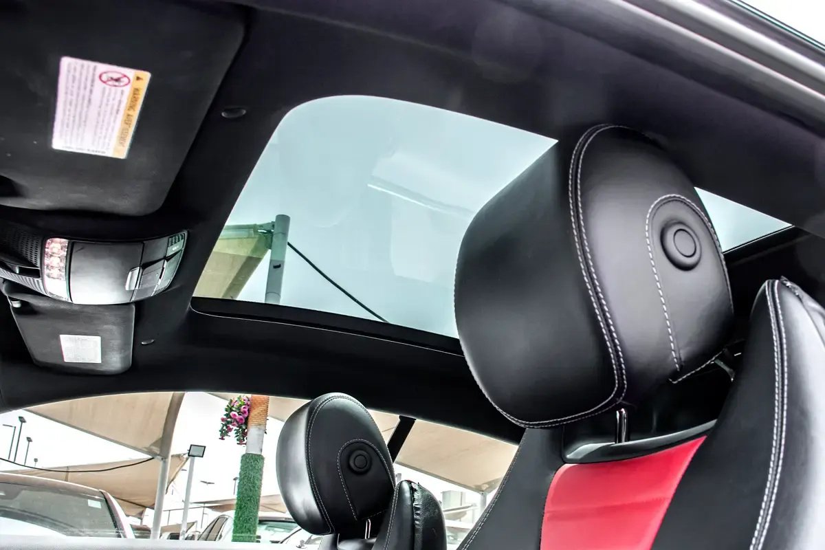 Car Image 2019 MERCEDES E Class 