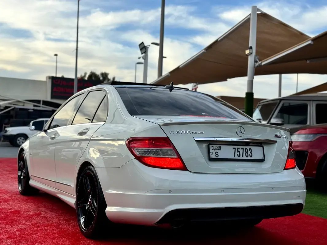Car Image 2011 MERCEDES C Class 