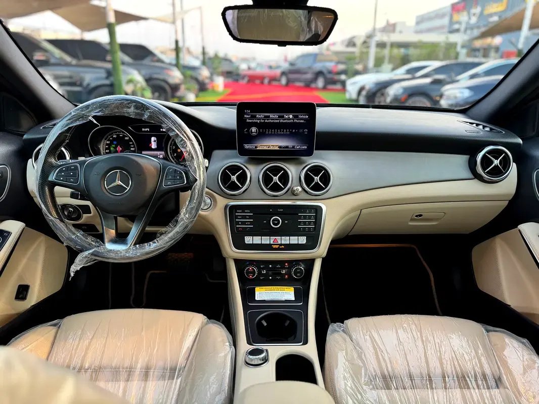 Car Image 2020 MERCEDES GLA CLASS 