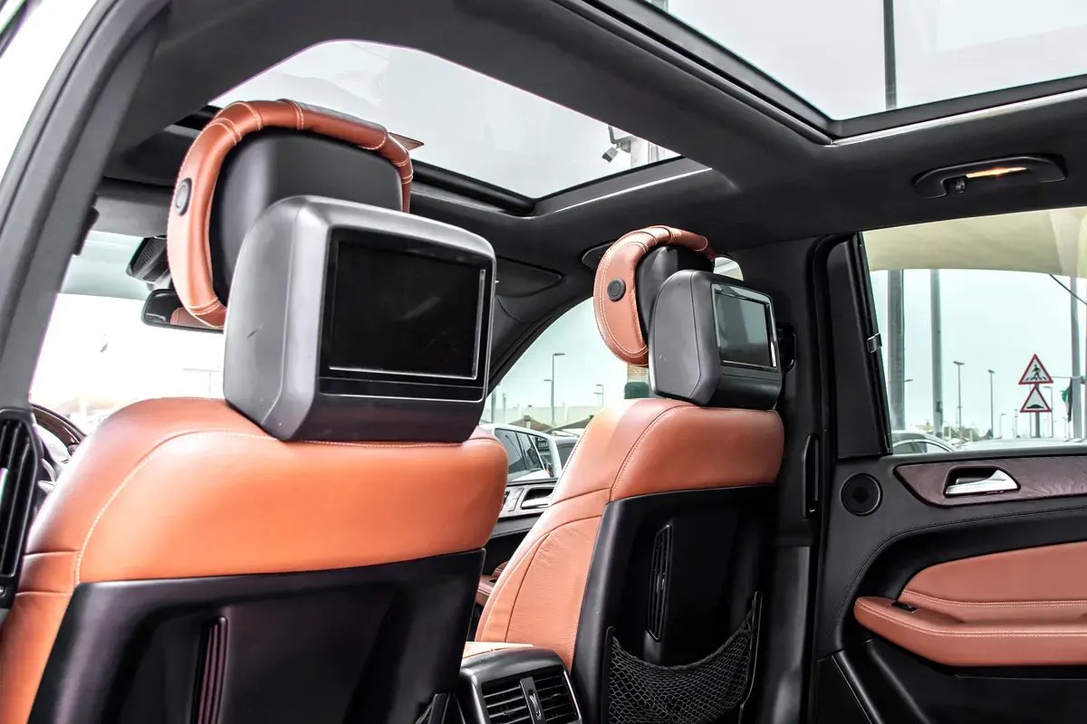 Car Image 2016 MERCEDES GLE CLASS 