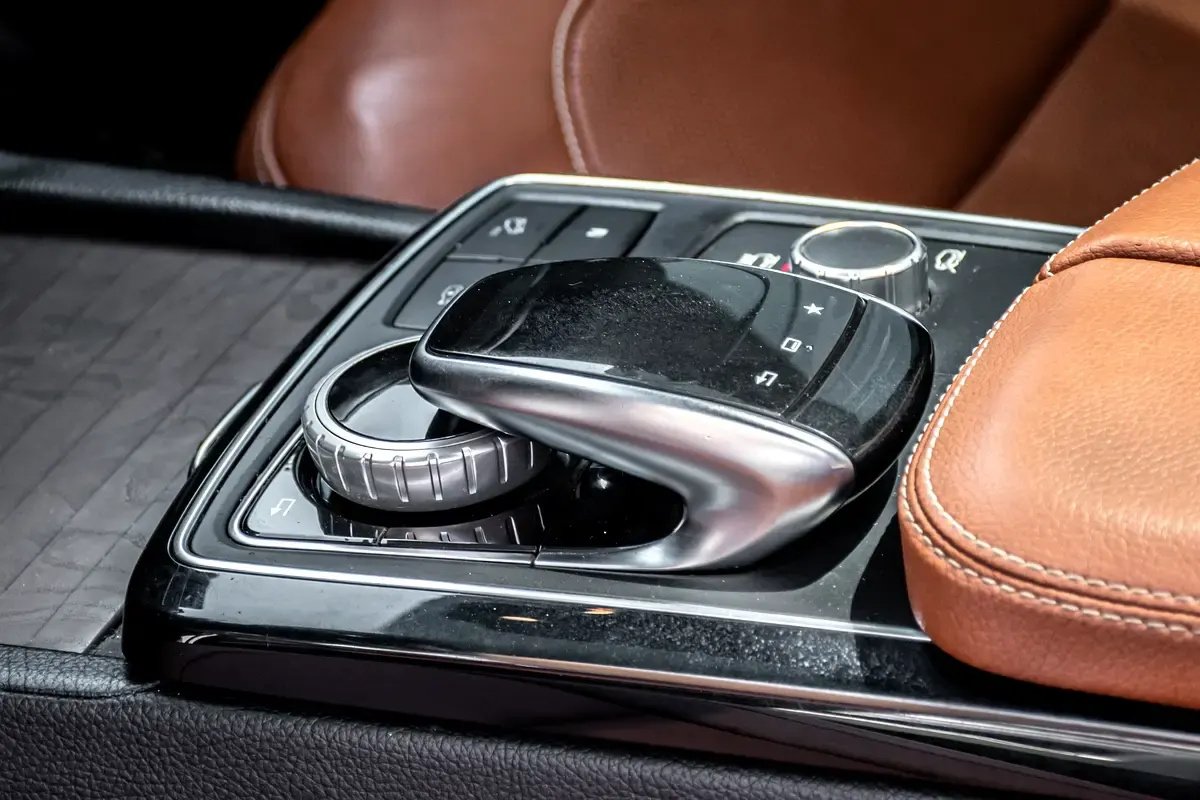 Car Image 2016 MERCEDES GLE CLASS 