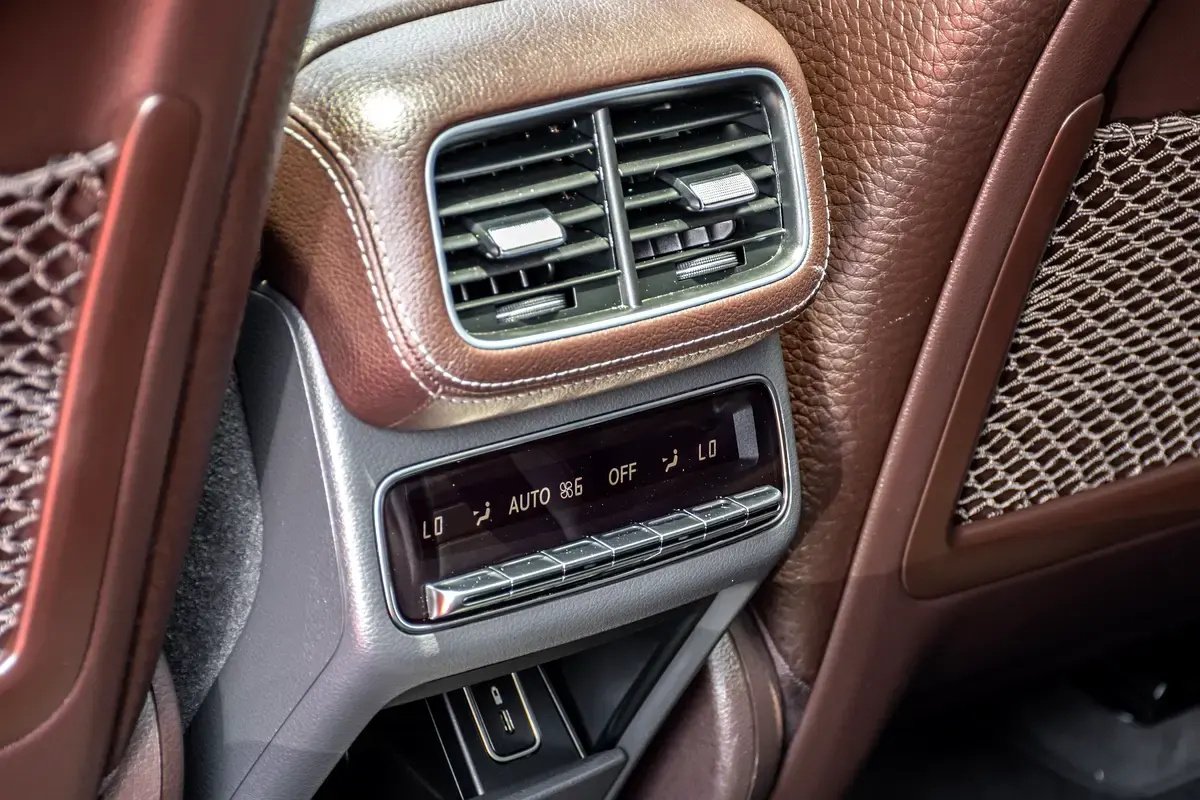 Car Image 2019 MERCEDES GLS CLASS 