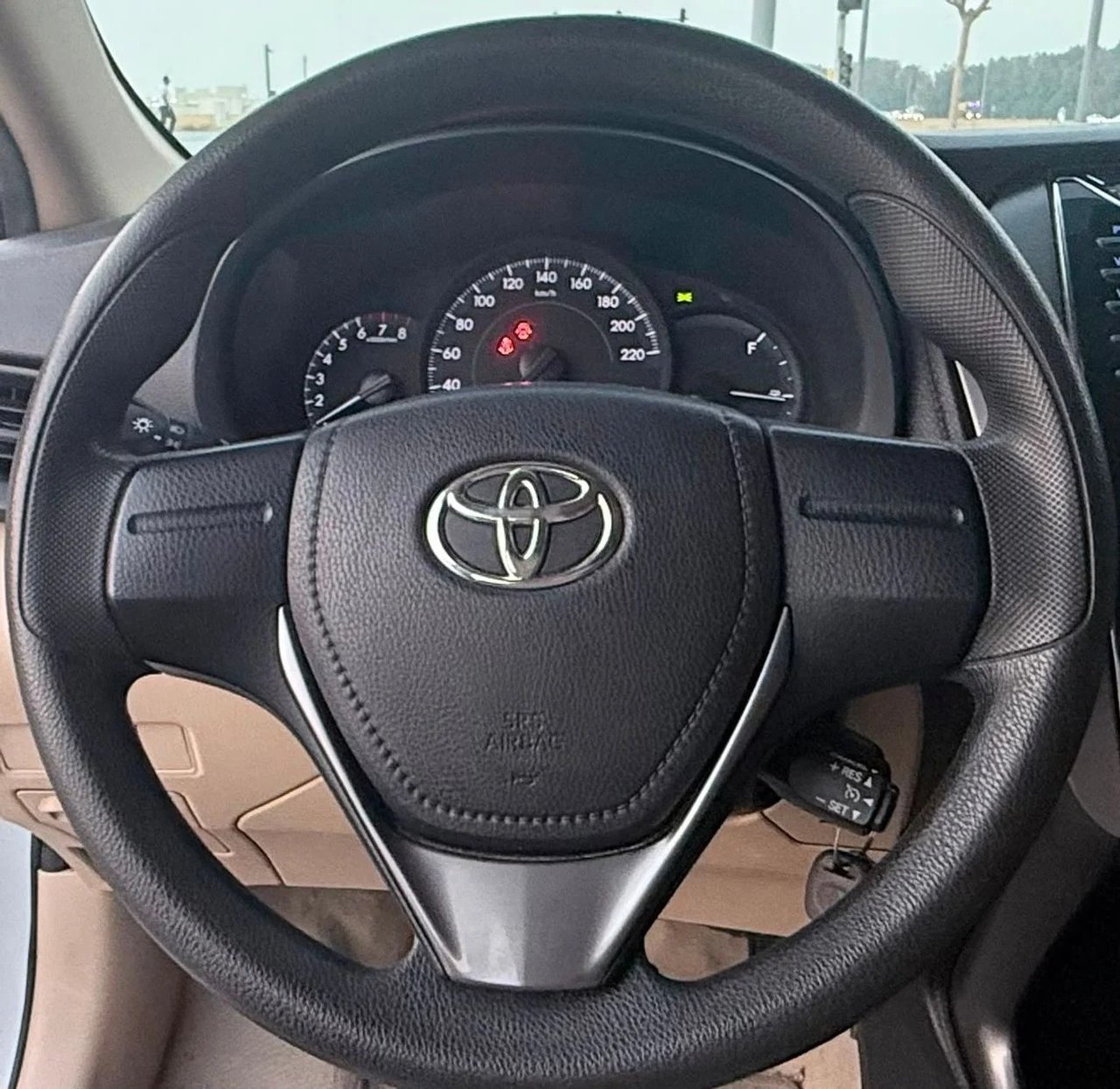 Car Image 2022 TOYOTA YARIS 