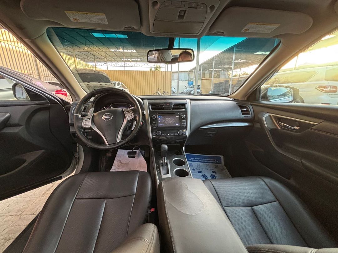 Car Image 2013 NISSAN ALTIMA SL