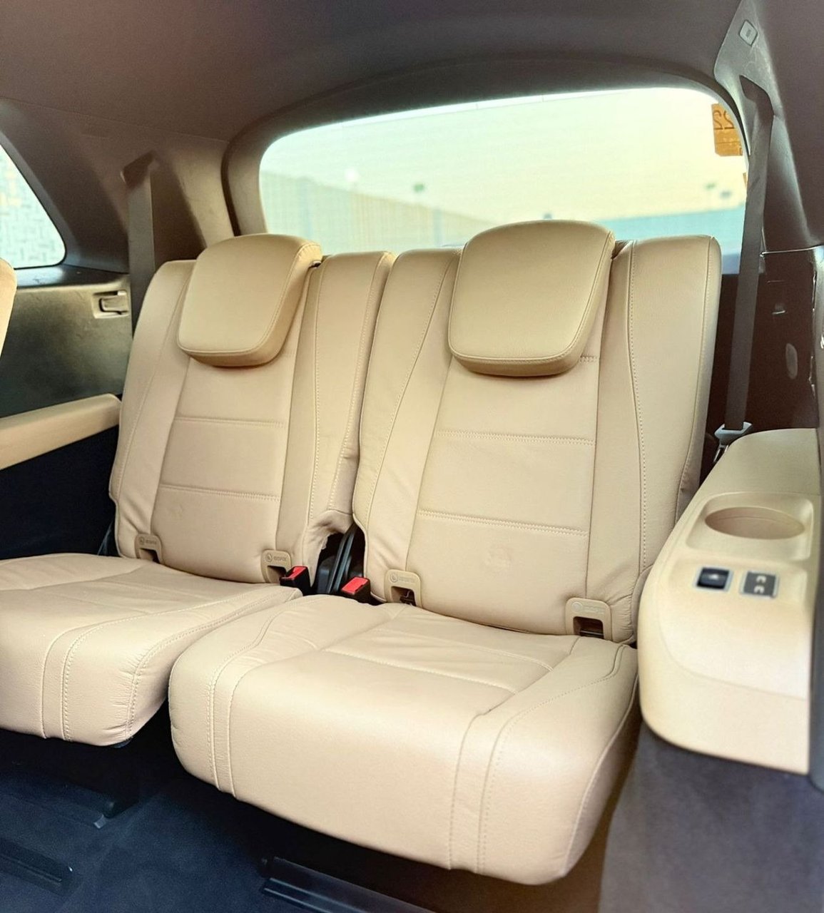 Car Image 2024 MERCEDES GLS CLASS 
