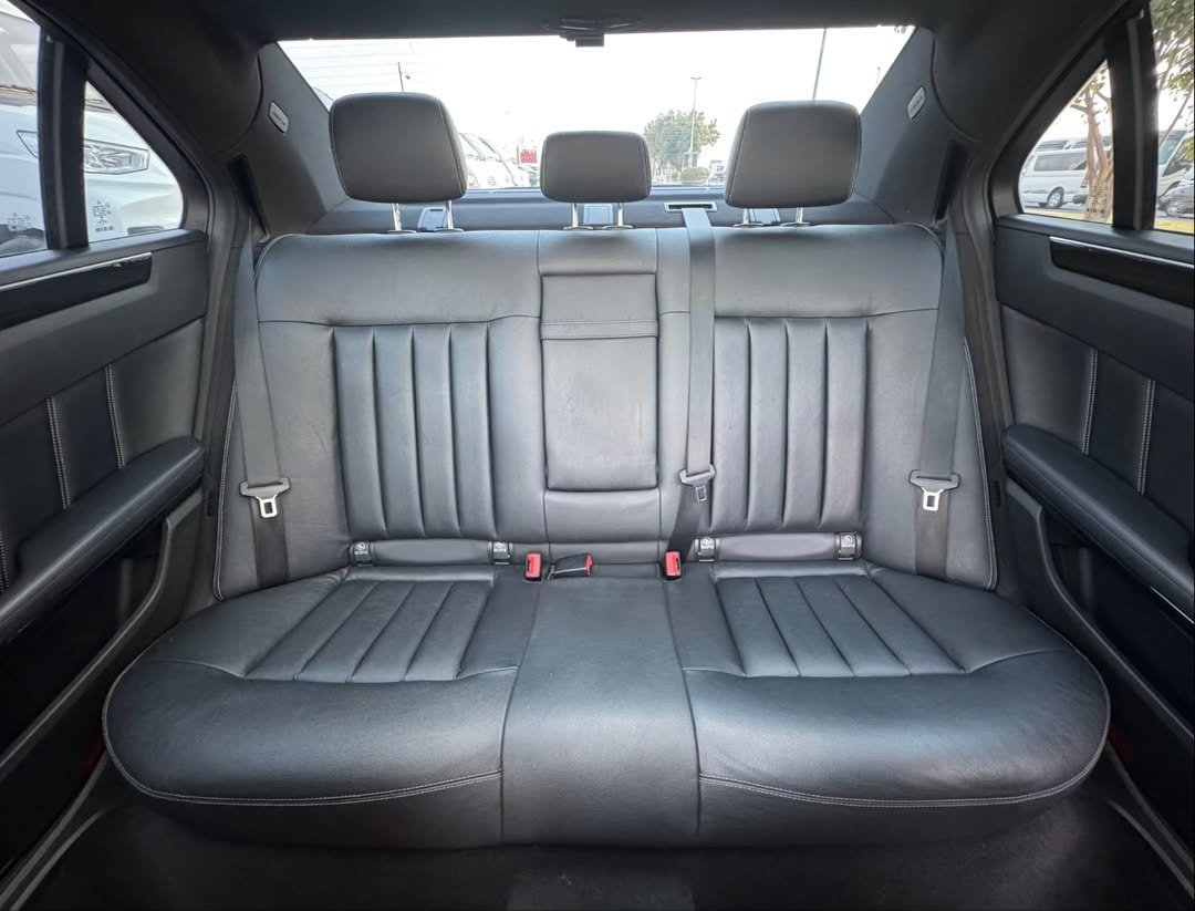 Car Image 2014 MERCEDES E Class 