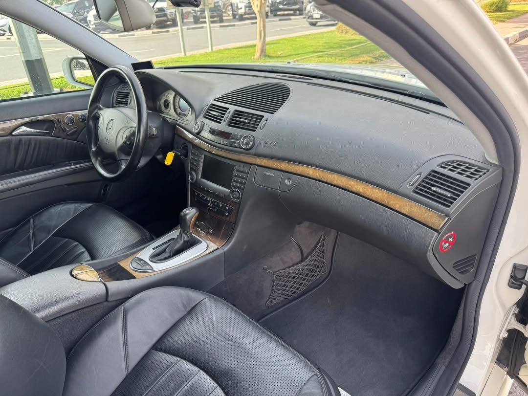 Car Image 2003 MERCEDES E Class 