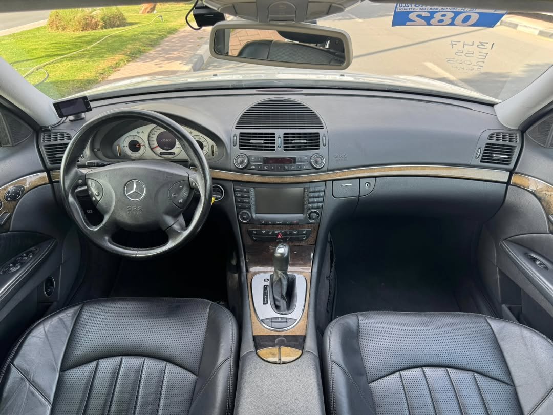 Car Image 2003 MERCEDES E Class 