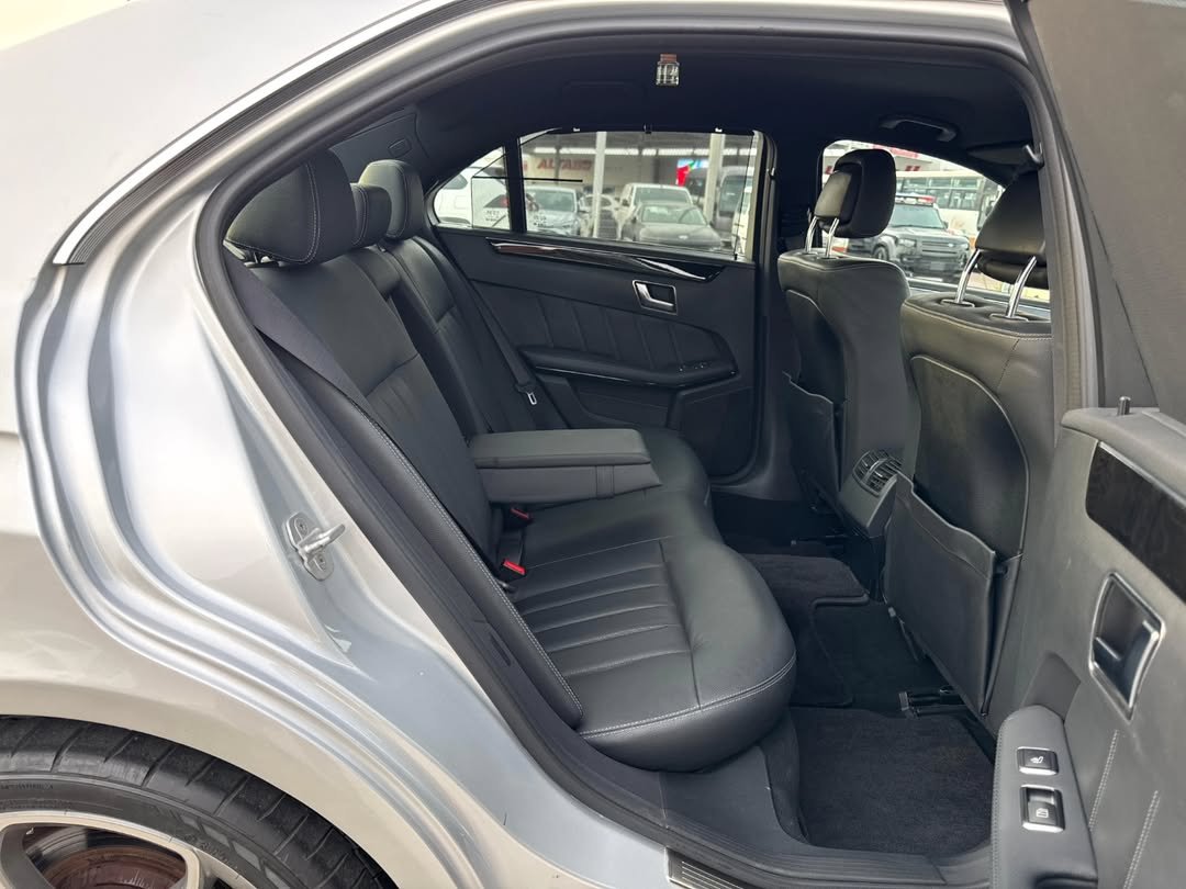Car Image 2014 MERCEDES E Class 