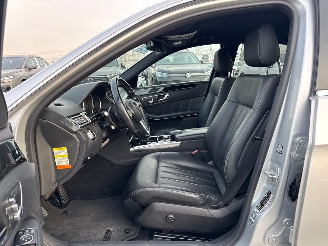 Car Image 2014 MERCEDES E Class 
