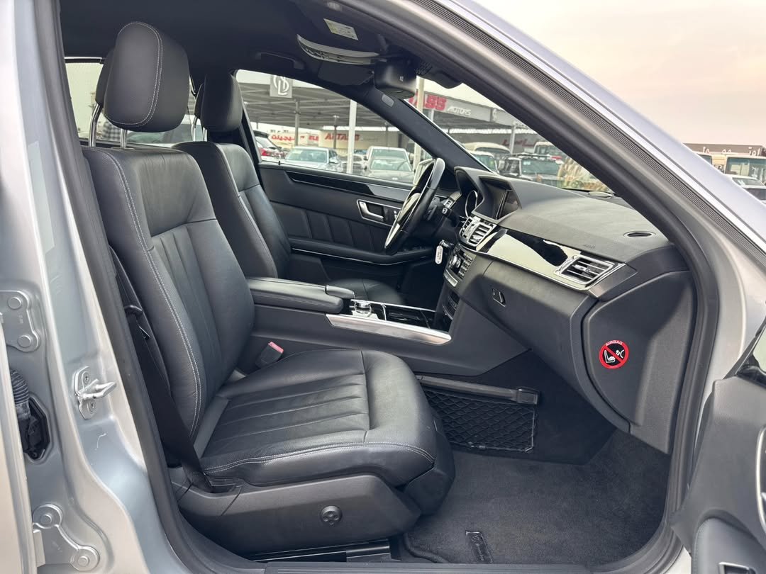 Car Image 2014 MERCEDES E Class 