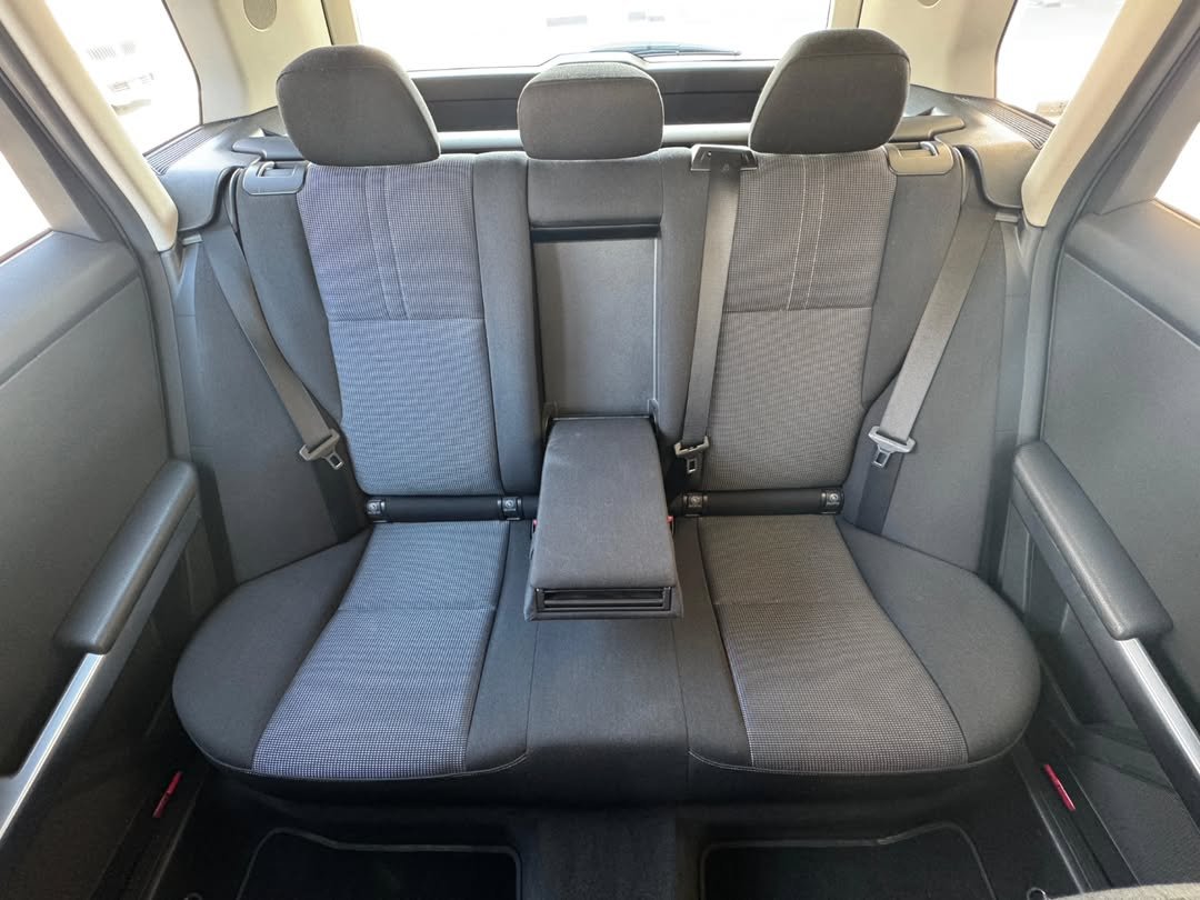 Car Image 2015 MERCEDES GLK CLASS 