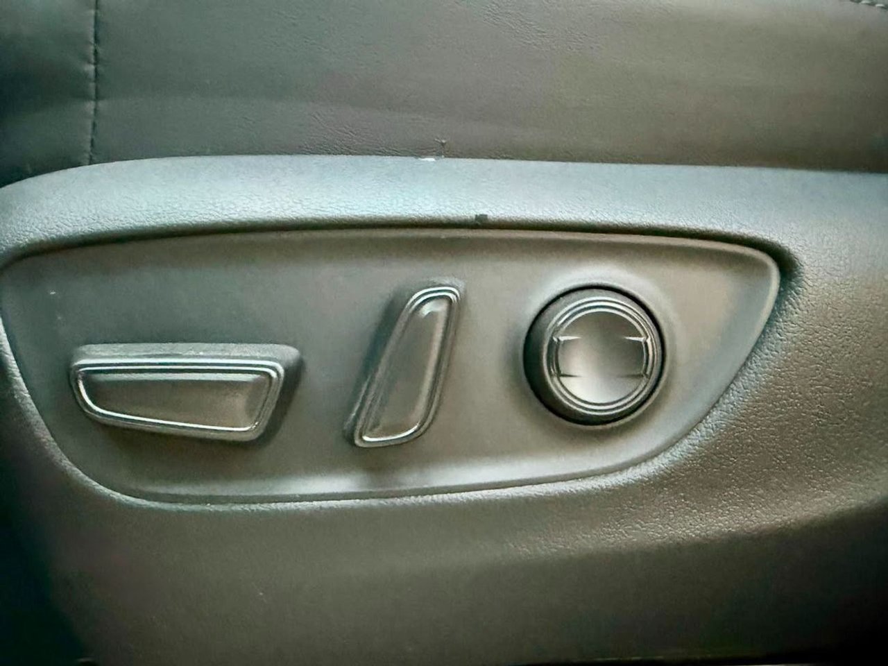Car Image 2026 TOYOTA LAND CRUISER 