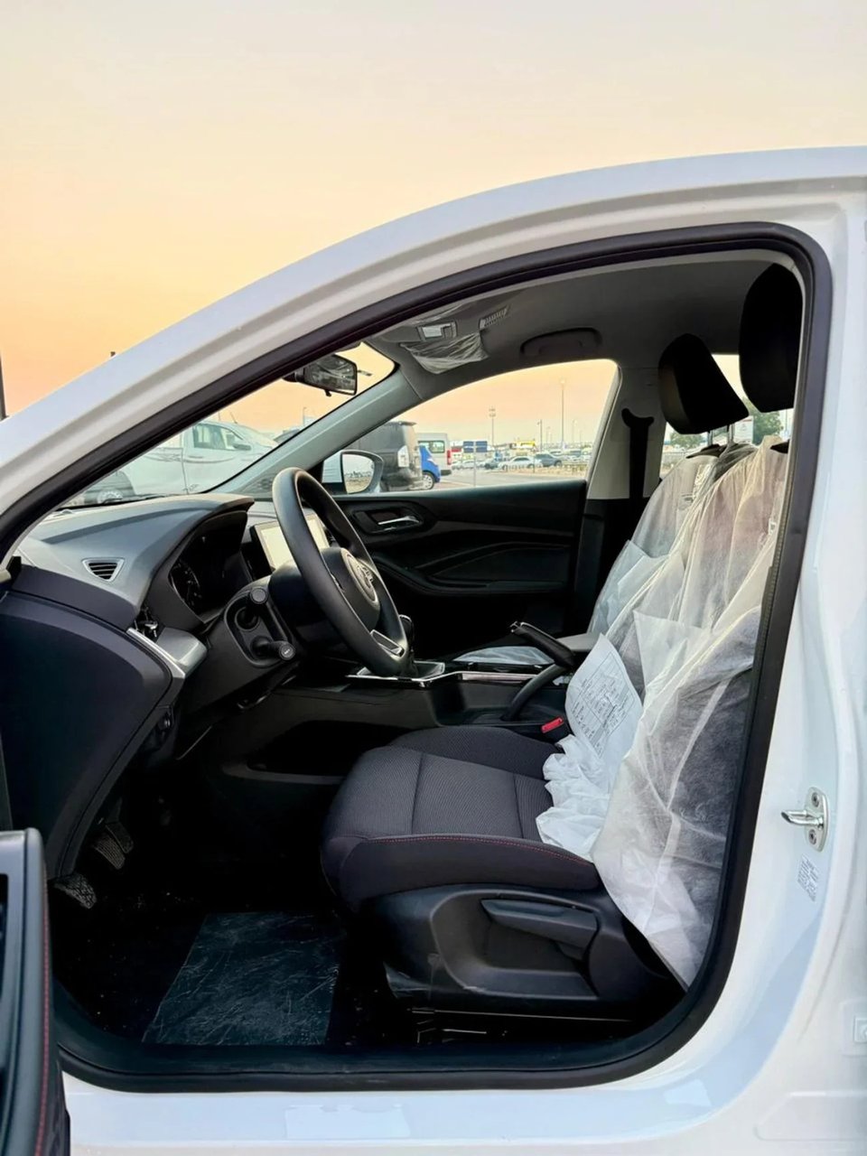 Car Image 2025 MG 5 