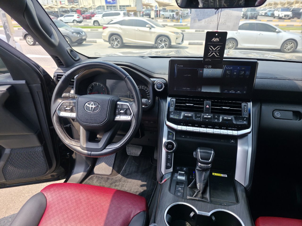 Car Image 2024 TOYOTA LAND CRUISER 