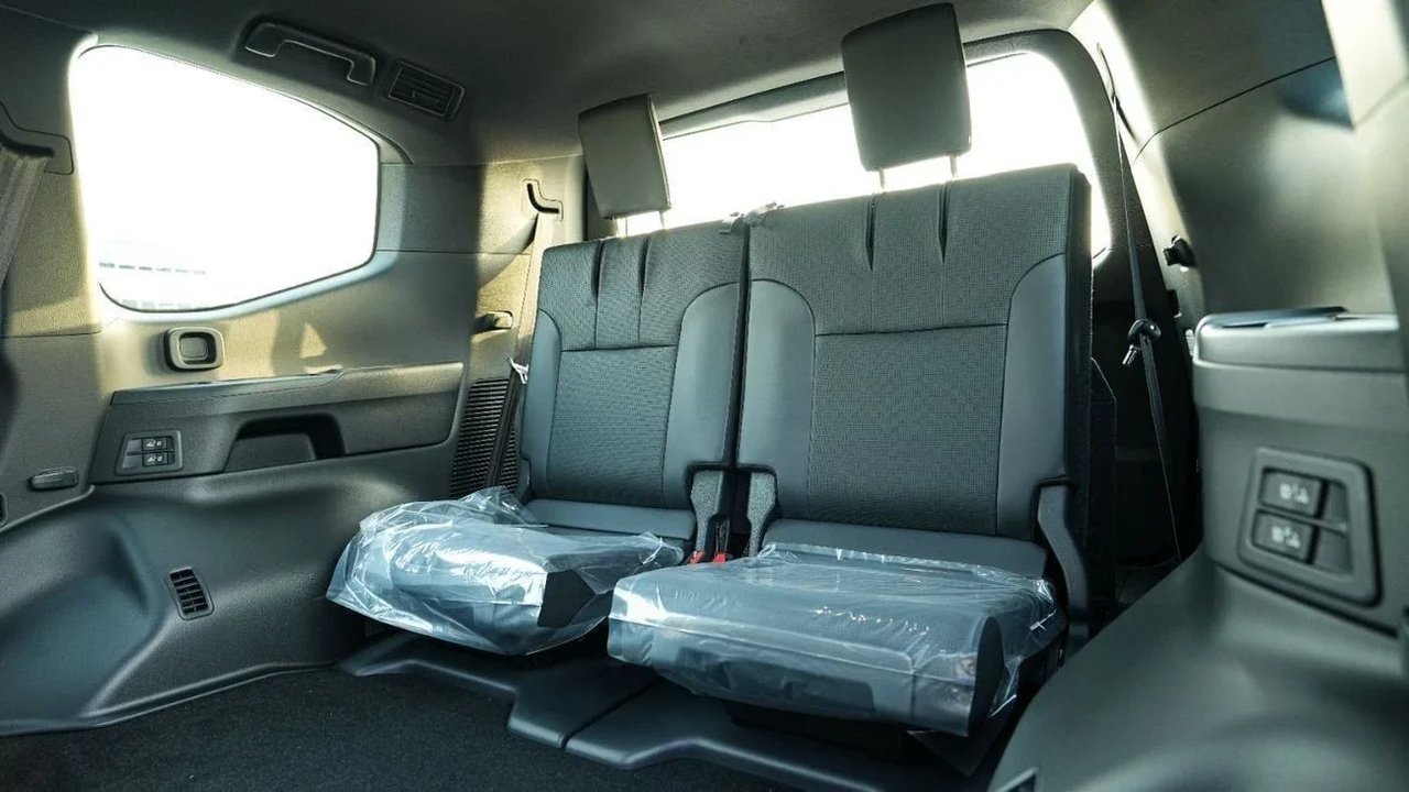 Car Image 2025 TOYOTA LAND CRUISER 