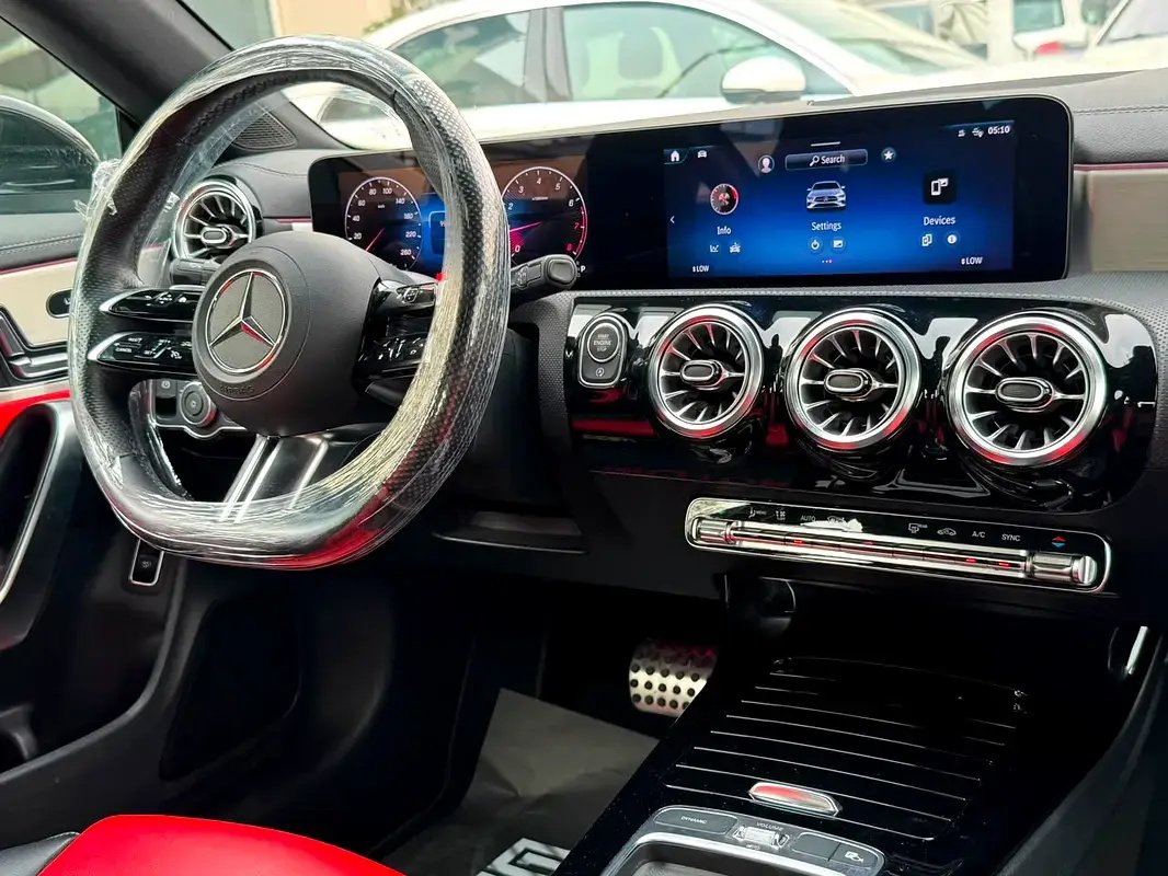 Car Image 2021 MERCEDES CLA CLASS 