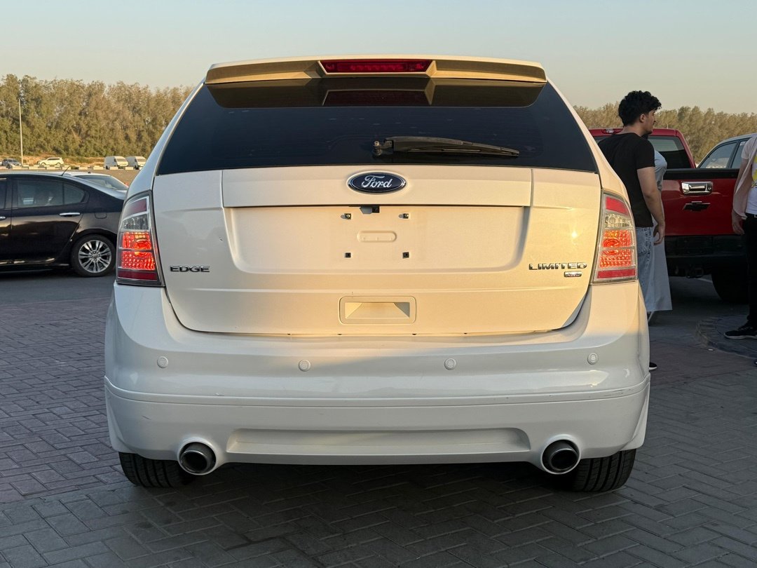 Car Image 2009 FORD EDGE 
