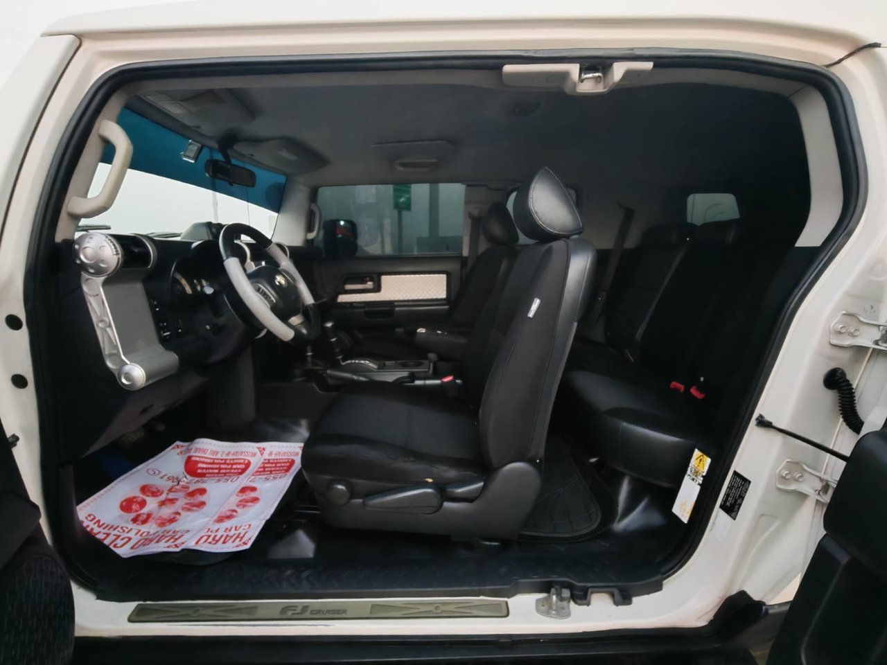 Car Image 2008 TOYOTA FJ CRUISER 