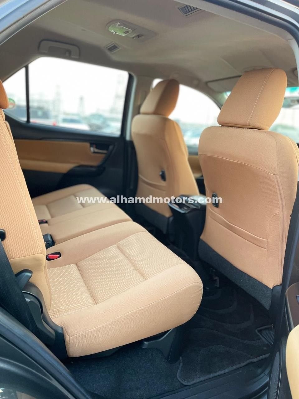 Car Image 2022 TOYOTA FORTUNER 