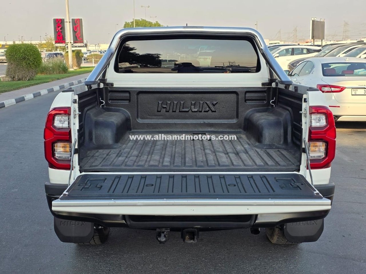 Car Image 2021 TOYOTA HILUX 