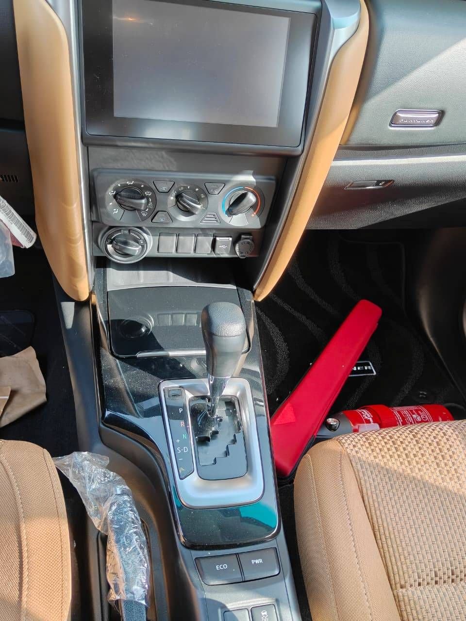 Car Image 2024 TOYOTA FORTUNER 
