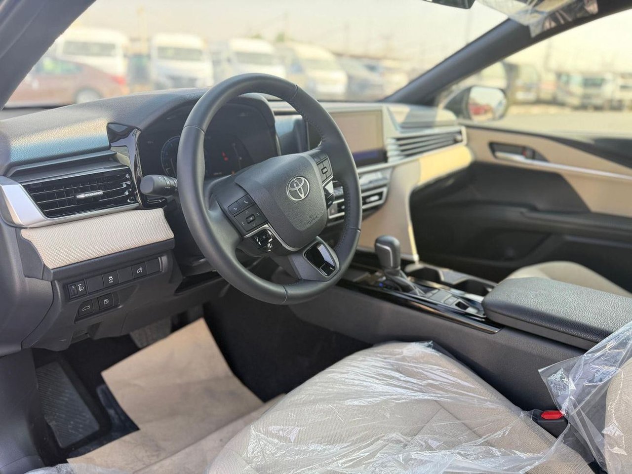 Car Image 2025 TOYOTA CAMRY 