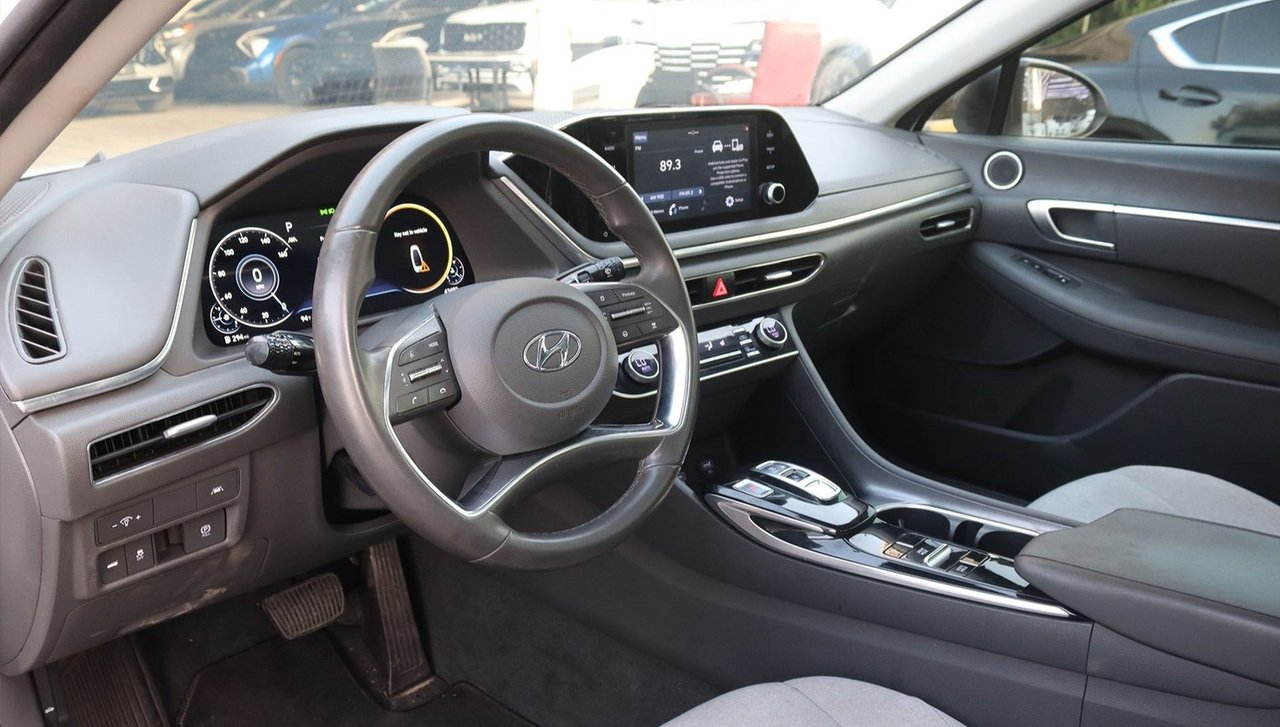 Car Image 2021 HYUNDAI SONATA 