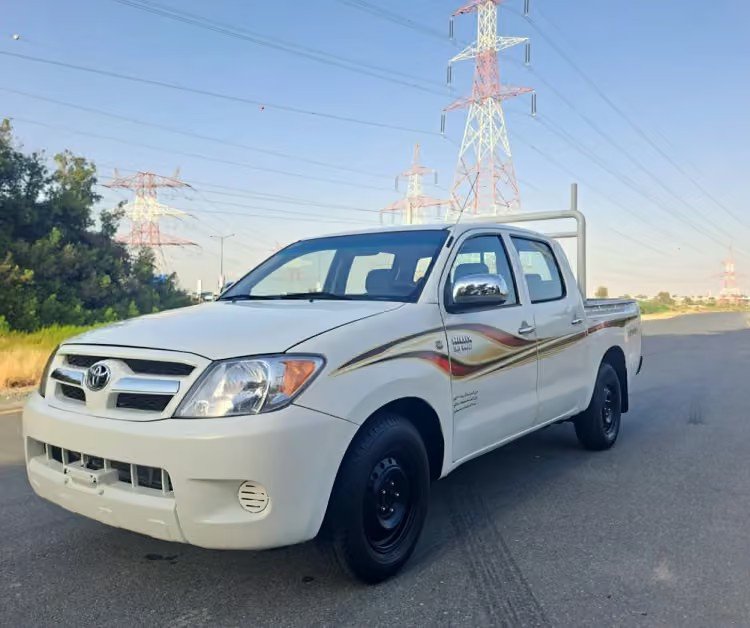 Car Image 2007 TOYOTA HILUX 