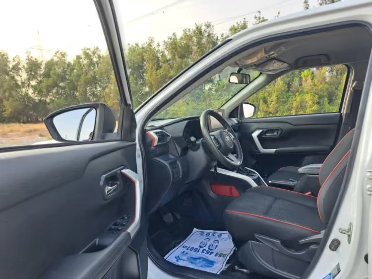 Car Image 2023 TOYOTA RAIZE 