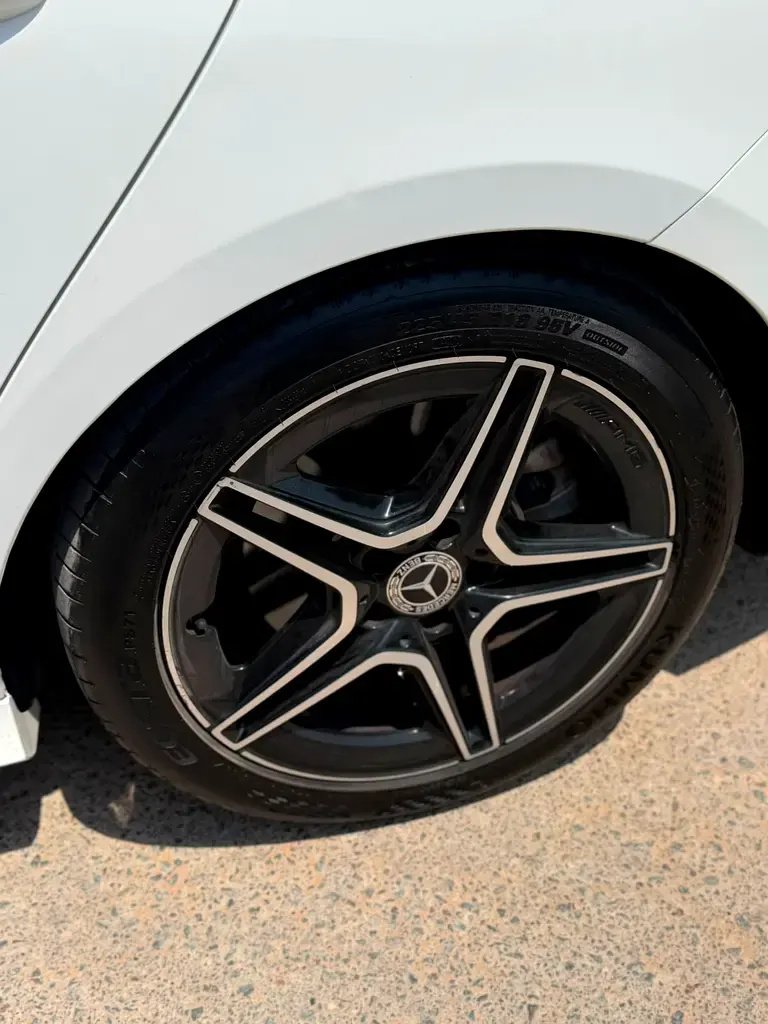 Car Image 2021 MERCEDES CLA CLASS 