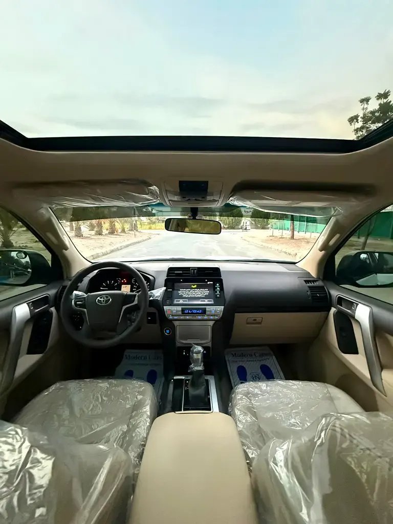 Car Image 2018 TOYOTA Prado 