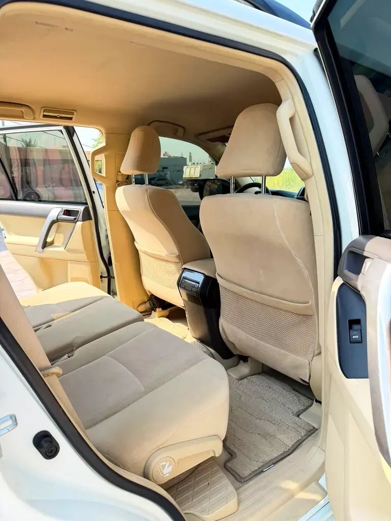 Car Image 2015 TOYOTA Prado 
