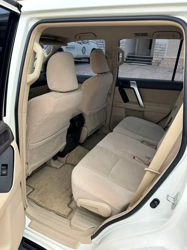 Car Image 2019 TOYOTA Prado 