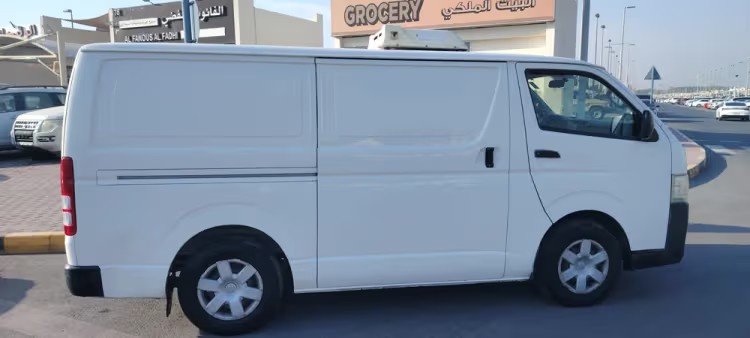 Car Image 2014 TOYOTA Hiace 