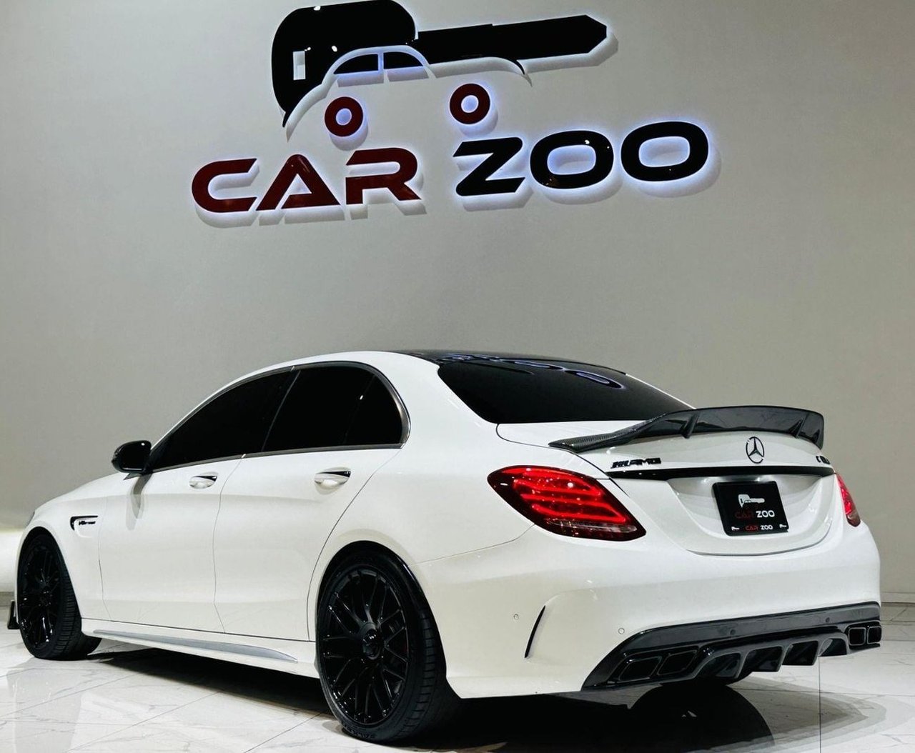 Car Image 2017 MERCEDES C Class 