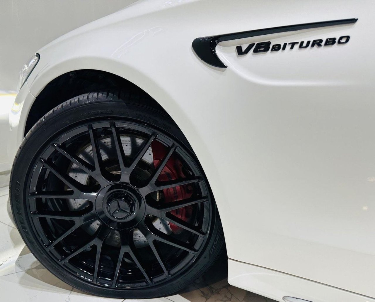 Car Image 2017 MERCEDES C Class 
