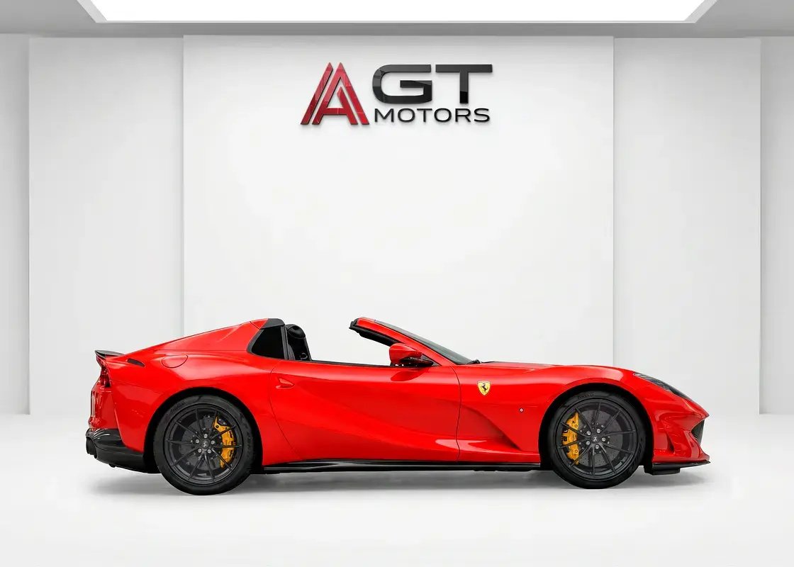 Car Image 2023 FERRARI 812 