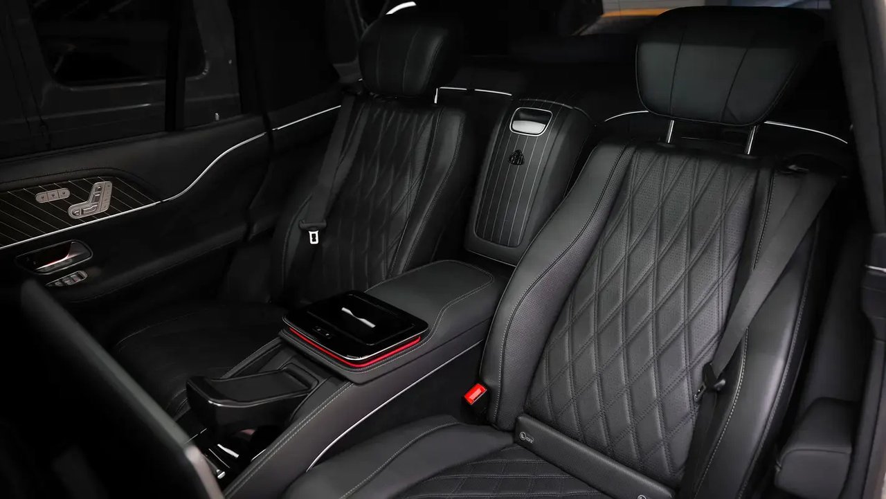 Car Image 2025 MERCEDES GLS CLASS 