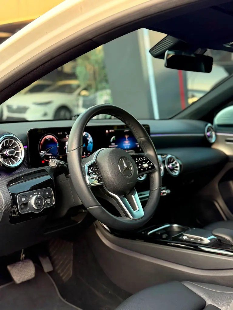 Car Image 2021 MERCEDES A CLASS 