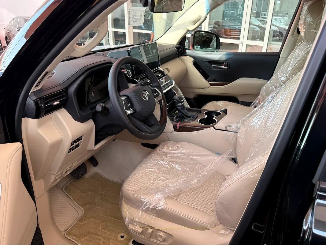 Car Image 2026 TOYOTA LAND CRUISER 