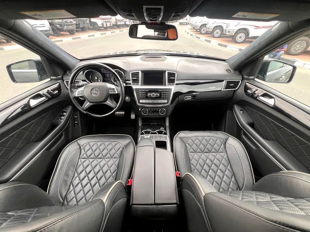 Car Image 2015 MERCEDES GL CLASS 
