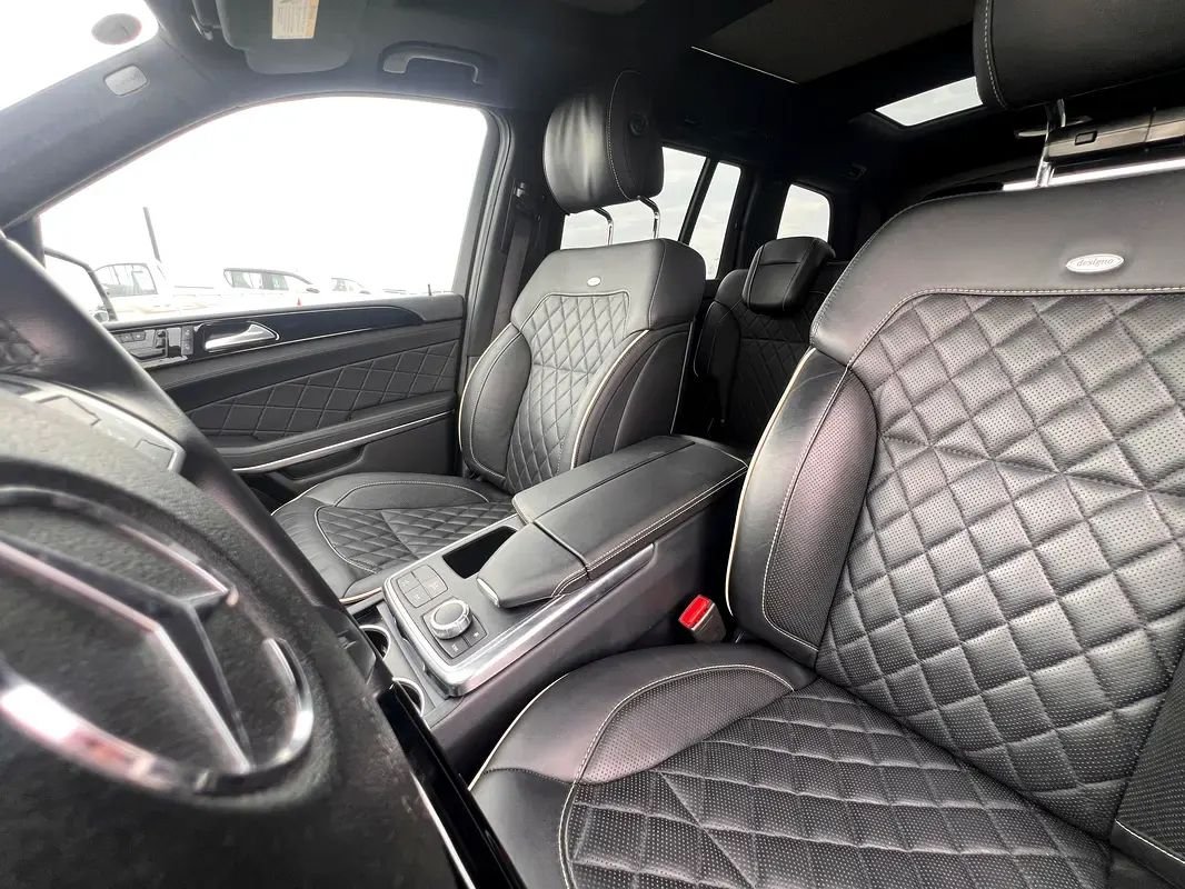Car Image 2015 MERCEDES GL CLASS 