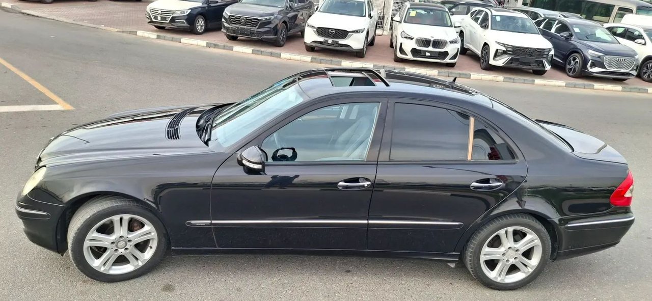 Car Image 2008 MERCEDES E Class 